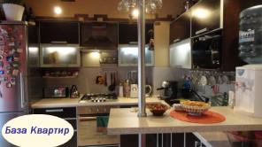 Улица: Римского-Корсакова пр., 77  Метро: Сенная пл. Комнат: 3