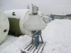 Полуавтомат розлива в ПЭТ бутылки газ воды XRB-16